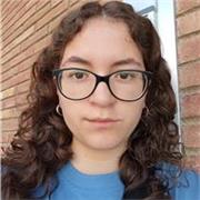 Alumna de piano avanzado con ganas de enseñar a aquellos que quieran adentrarse en la música!